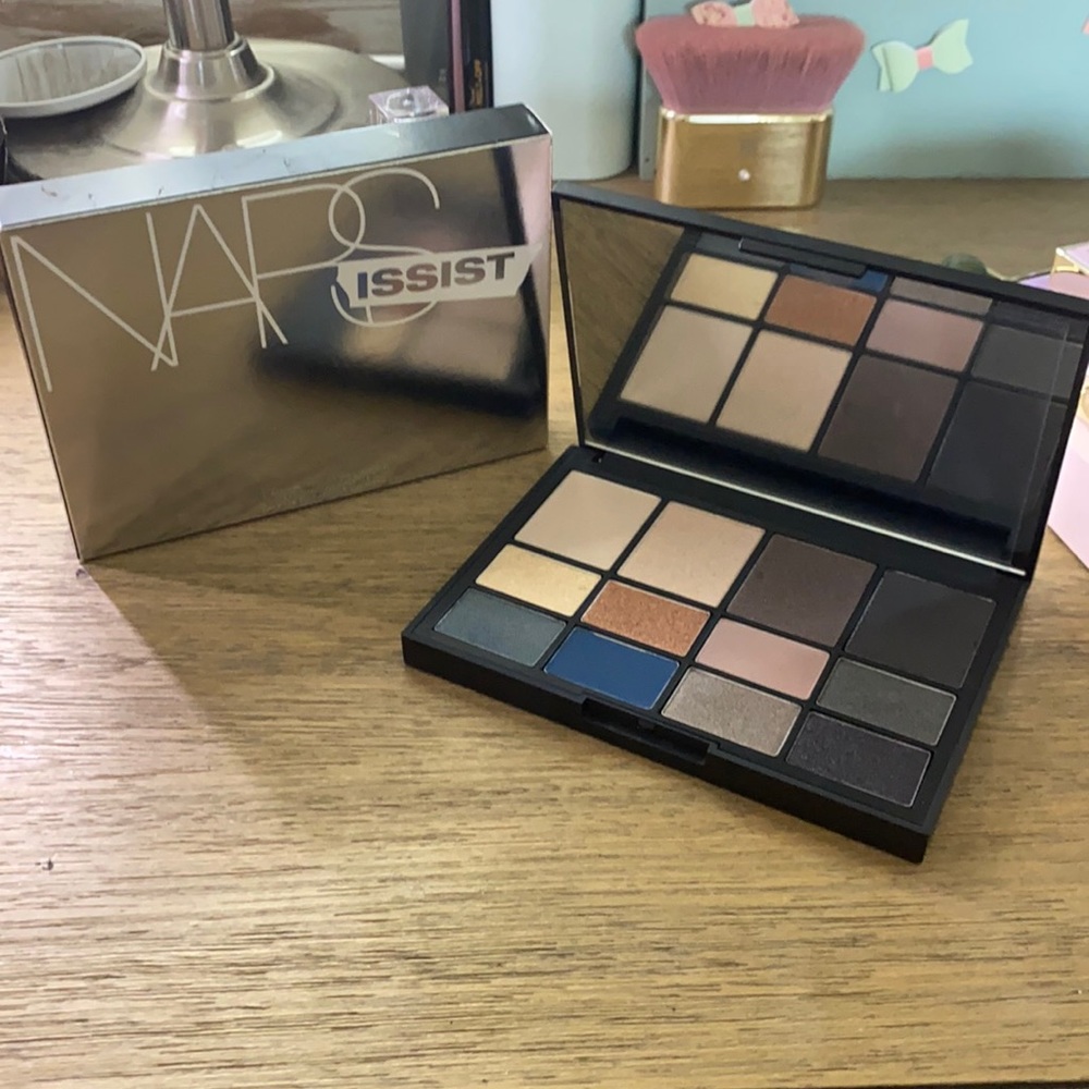 New in box Nars eyeshadow palette